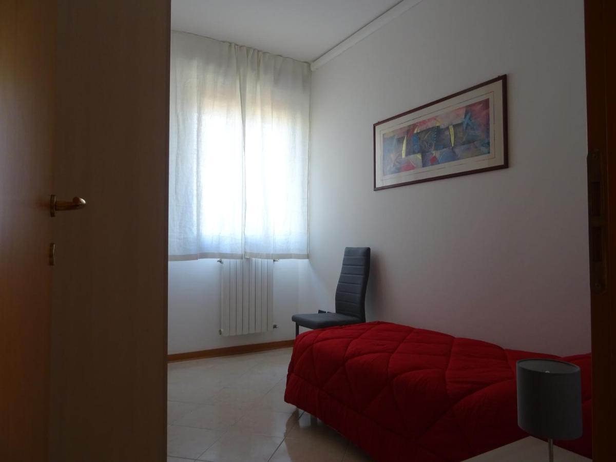 W Le Vacanze Rimini Bagian luar foto